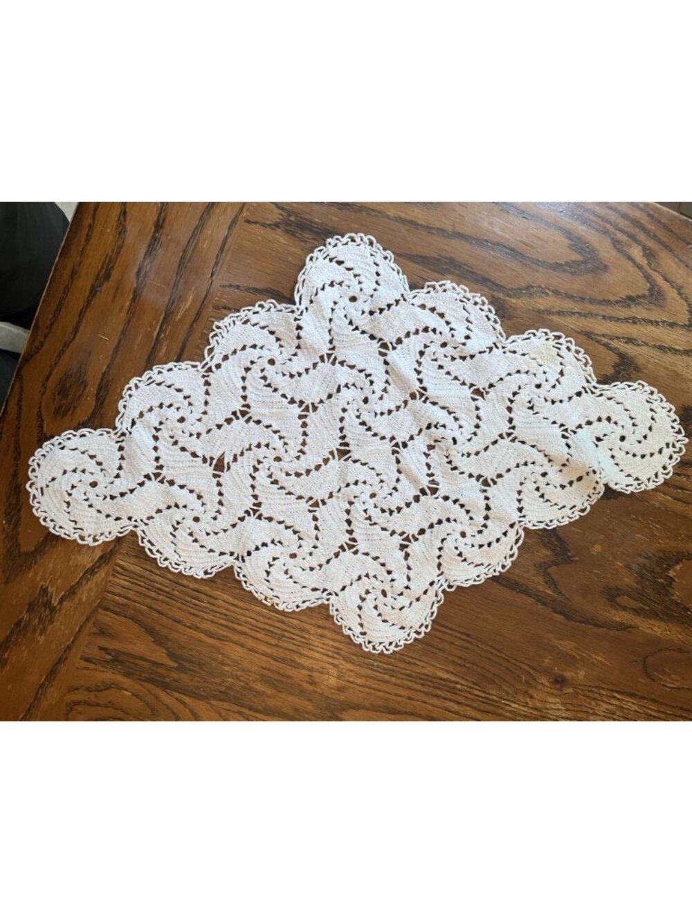 Vintage Handmade Crocheted White Lace Doily With Intricate Swirl Pattern - 23" - Picture 4 of 7